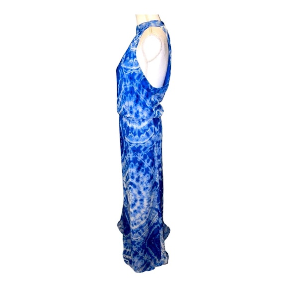 Bisou Bisou blue & white tie dye maxi dress - Picture 4 of 9